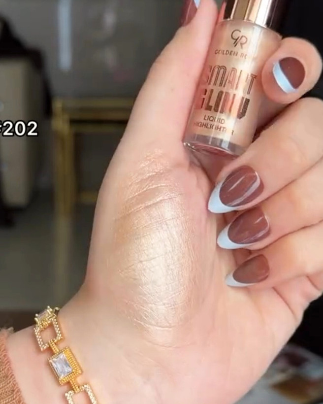 هایلایتر مایع اسمارت گلدن رز Golden Rose Smart Glow Liquid Highlighter
